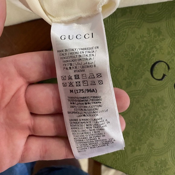 Gucci t shirt size medium with receipt, tags, box - Picture 4 of 5